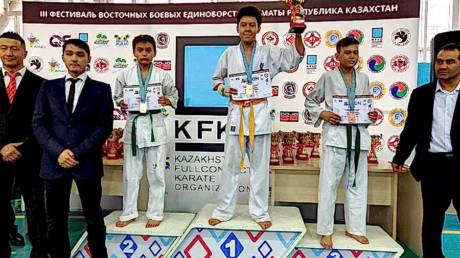 Чемпионат г.Алматы по «Fullcontact karate»
